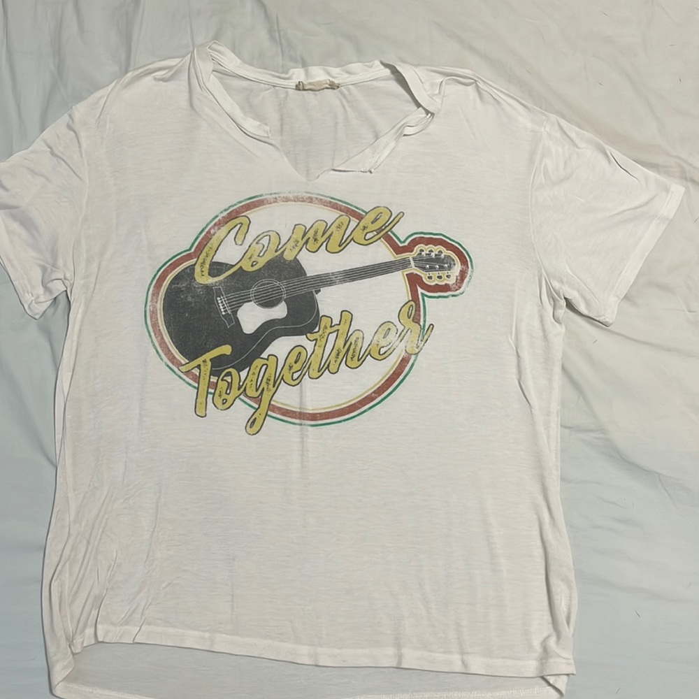 cute and soft graphic tee